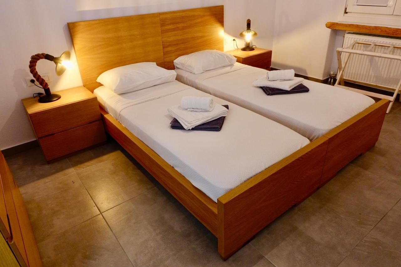 Seaview & Jacuzzi Summer Residence Mykonos Town Esterno foto
